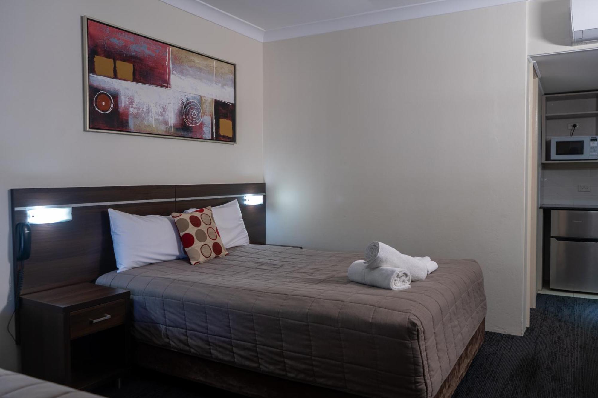 Golden West Motor Motel Dubbo